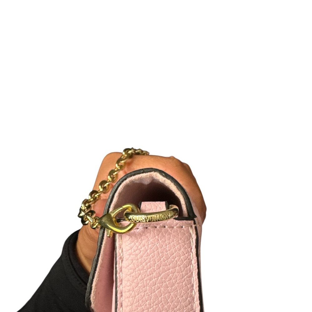Louis Vuitton Peach Clutch with Gold Chain - Picture 4 of 4
